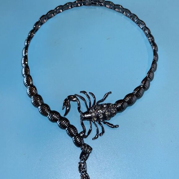 Silver Scorpion Choker Statement Necklace W/Chain Fringe crystals - Picture 8 of 12